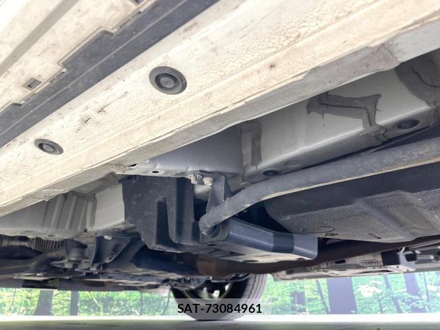 Toyota VELLFIRE 2021-07 8551392-19