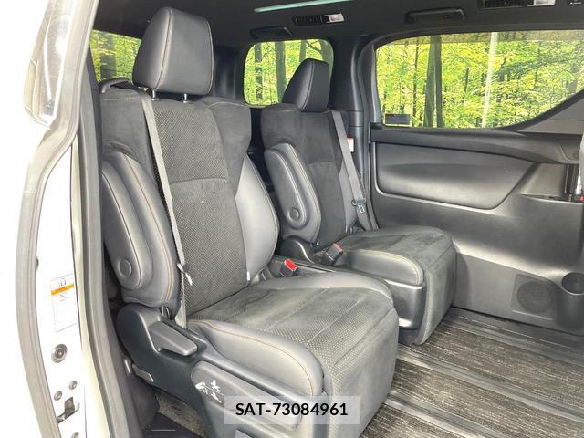 Toyota VELLFIRE 2021-07 8551392-8