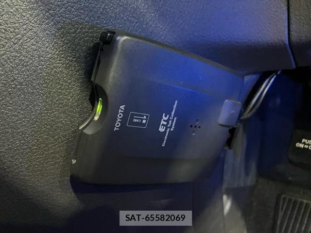 Toyota VELLFIRE 2013-10 8551763-18