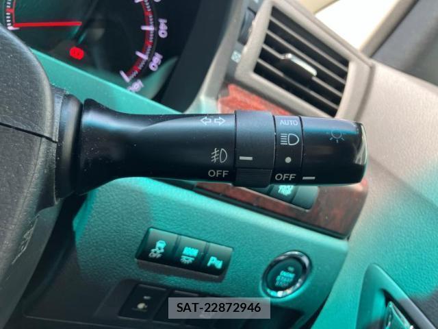 Toyota VELLFIRE 2012-03 8552294-15