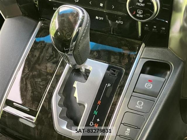 Toyota VELLFIRE 2016-11 8552594-16