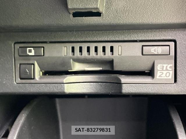 Toyota VELLFIRE 2016-11 8552594-17