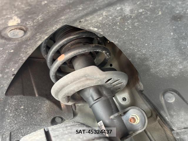 Honda VEZEL 2022-03 8545762-19