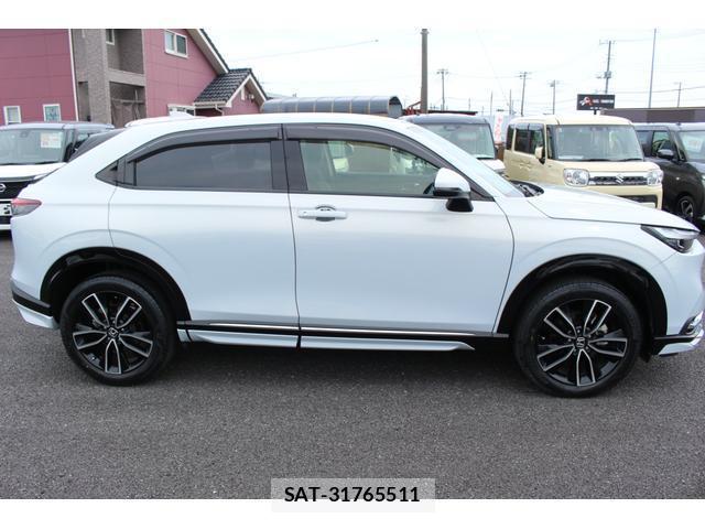 Honda VEZEL 2022-12 8545953-13