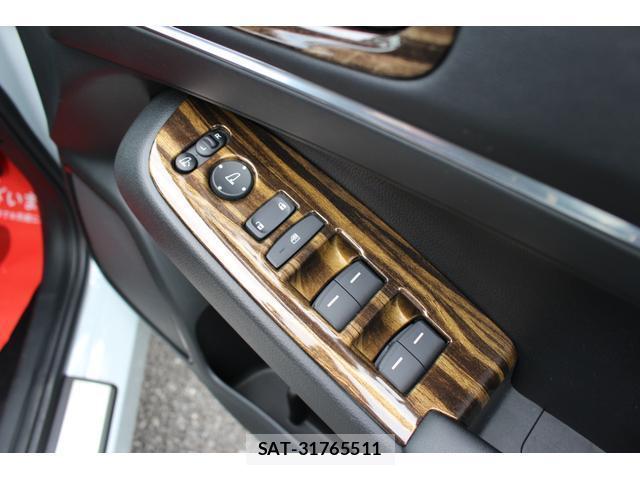 Honda VEZEL 2022-12 8545953-9