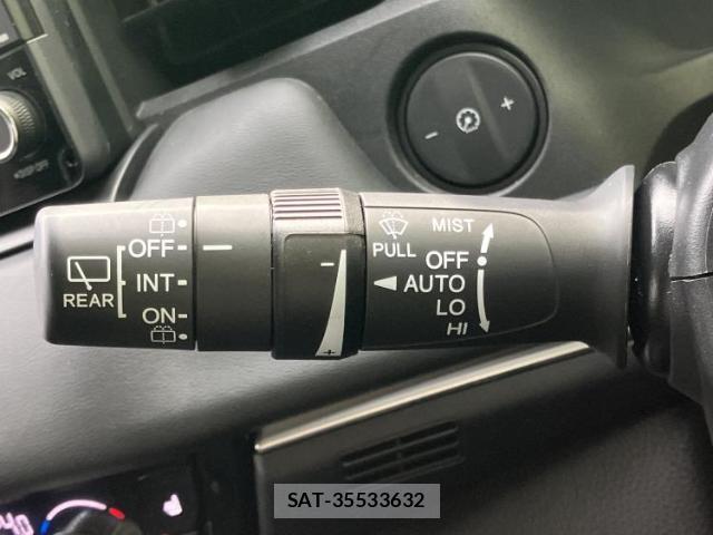 Honda VEZEL 2023-06 8546008-16