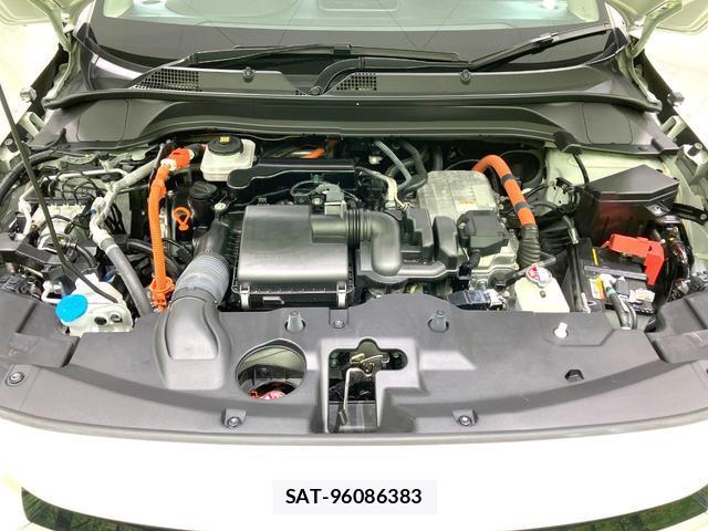 Honda VEZEL 2024-10 8546098-17