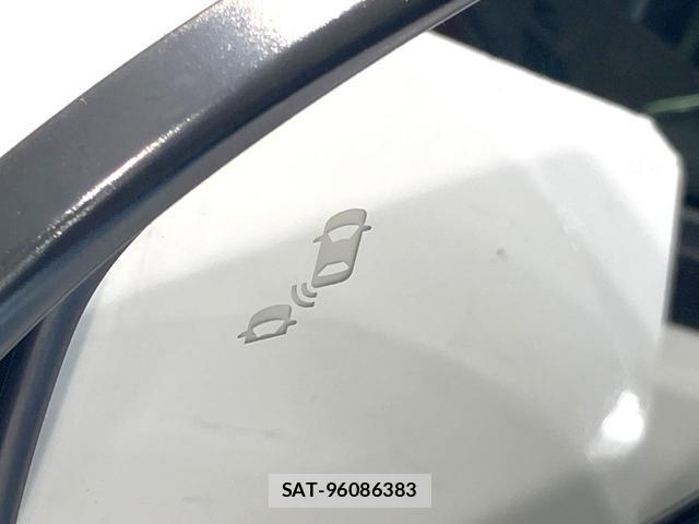 Honda VEZEL 2024-10 8546098-4