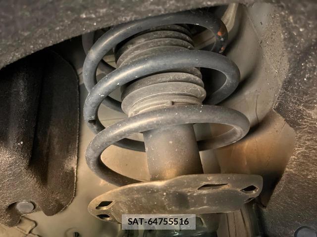 Honda VEZEL 2018-04 8548453-19