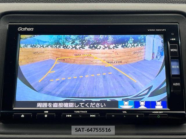 Honda VEZEL 2018-04 8548453-3
