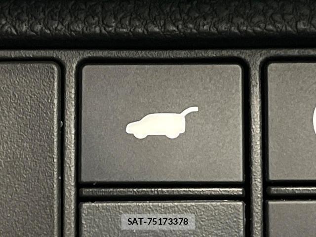 Honda VEZEL 2024-02 8548469-4