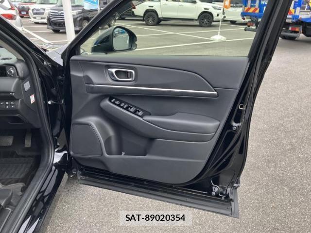 Honda VEZEL 2023-05 8548605-3