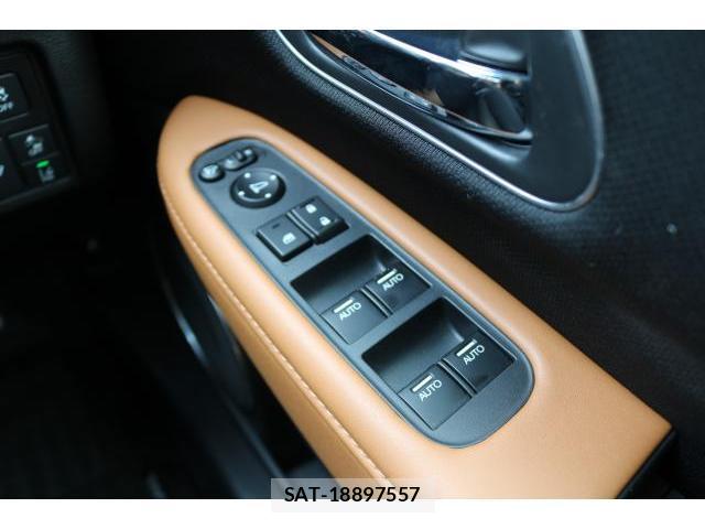 Honda VEZEL 2027-10 8549662-9