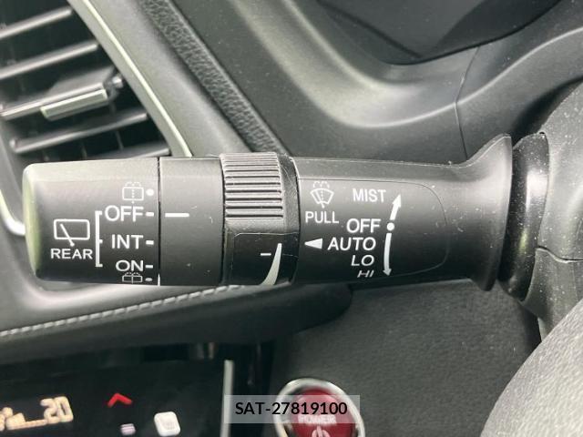 Honda VEZEL 2017-02 8550072-15