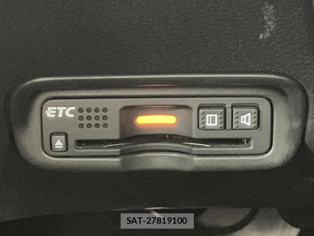 Honda VEZEL 2017-02 8550072-17