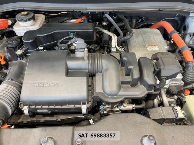 Honda VEZEL 2022-06 8550116-17