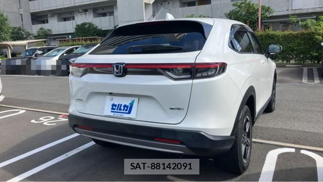 Honda VEZEL 2021-08 8550279-12