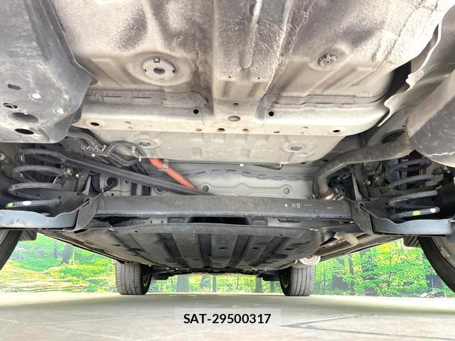 Honda VEZEL 2021-11 8550677-18