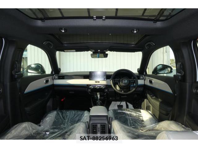 Honda VEZEL 2026-08 8551368-4