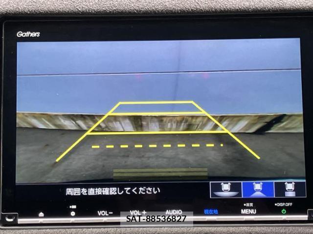 Honda VEZEL 2018-02 8552494-11