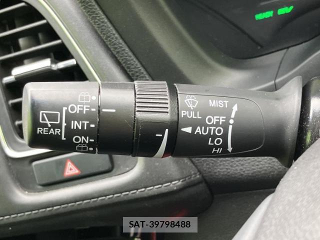 Honda VEZEL 2019-12 8552506-17