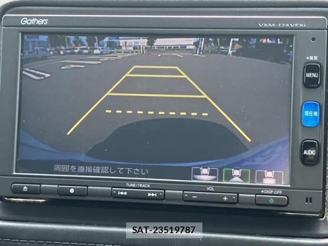 Honda VEZEL 2017-02 8552524-12