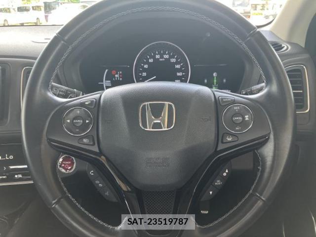 Honda VEZEL 2017-02 8552524-14
