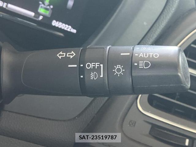 Honda VEZEL 2017-02 8552524-16