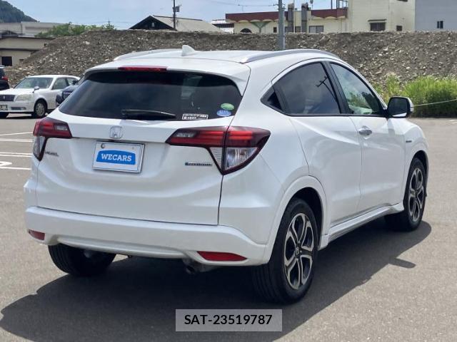 Honda VEZEL 2017-02 8552524-2