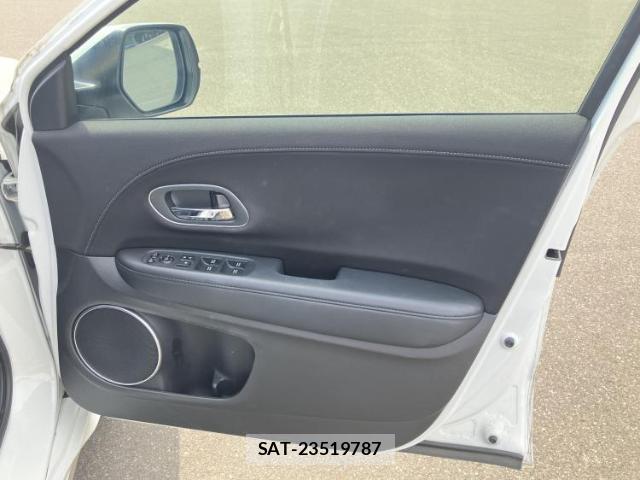 Honda VEZEL 2017-02 8552524-6