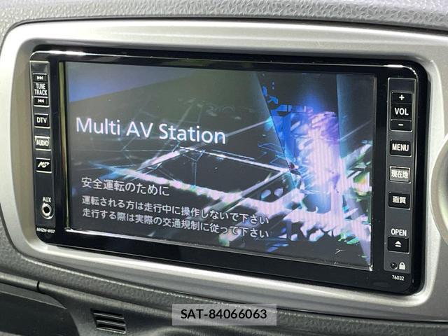 Toyota VITZ 2013-09 8546389-2