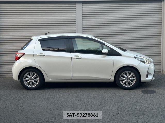 Toyota VITZ 2019-08 8547987-14