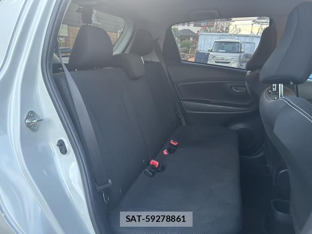Toyota VITZ 2019-08 8547987-6