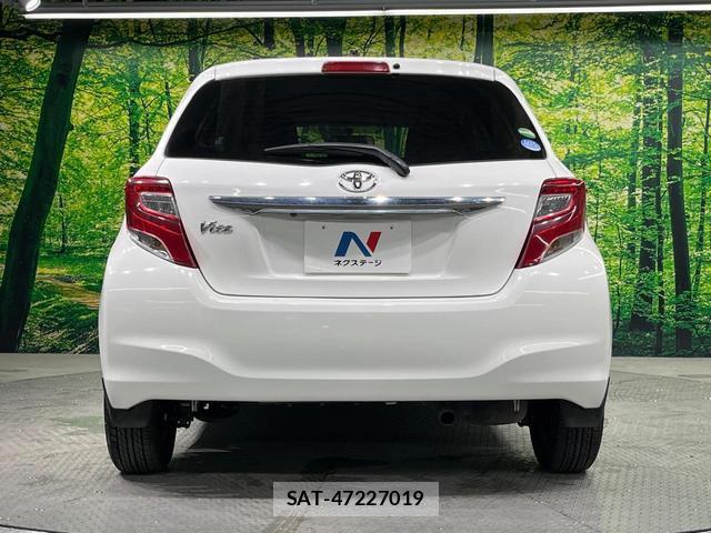 Toyota VITZ 2015-09 8548484-14