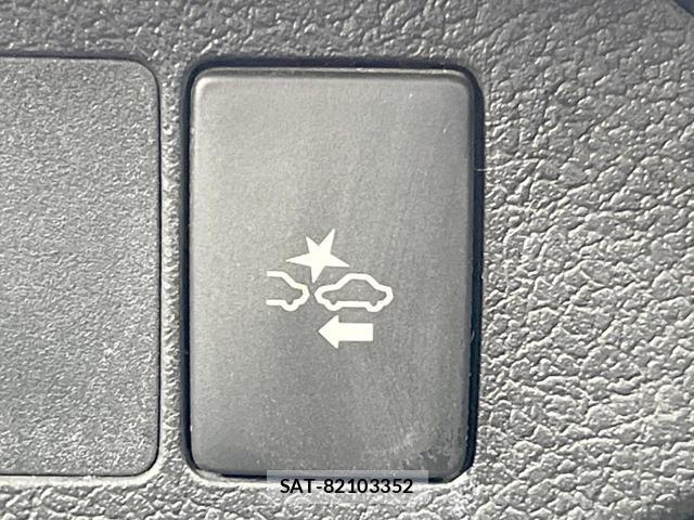 Toyota VITZ 2017-09 8549612-5