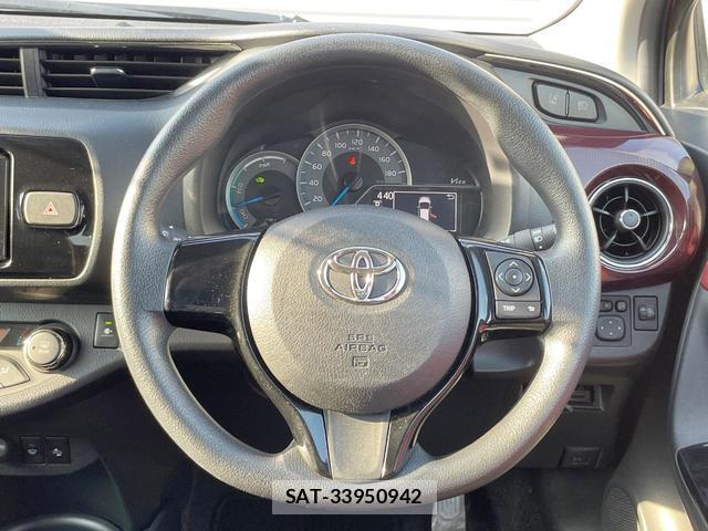 Toyota VITZ 2018-09 8549623-9