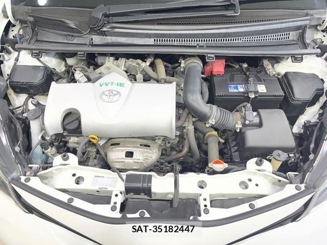 Toyota VITZ 2015-11 8549960-17
