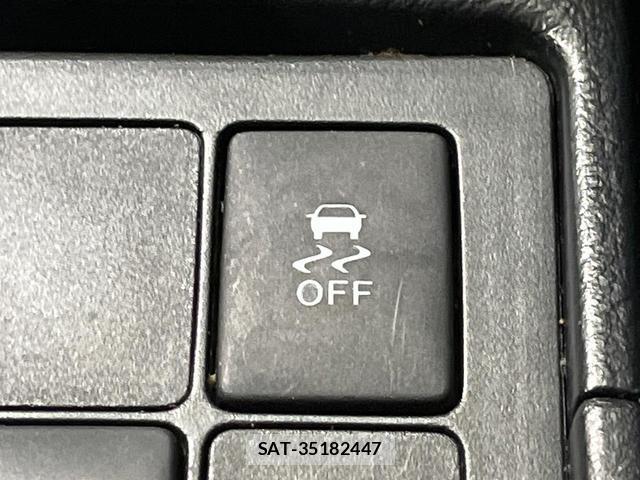 Toyota VITZ 2015-11 8549960-6