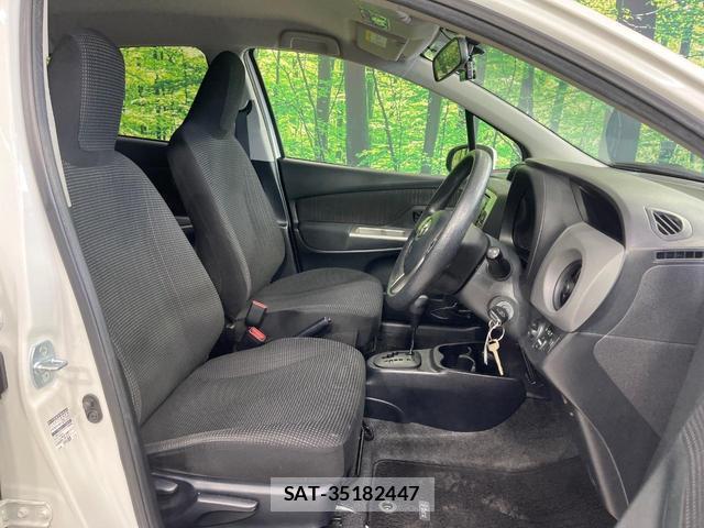 Toyota VITZ 2015-11 8549960-7