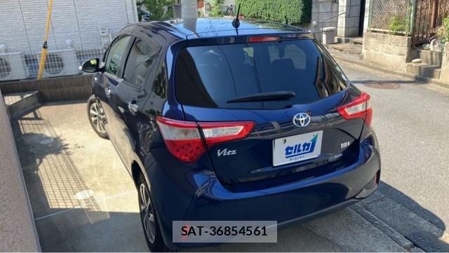Toyota VITZ 2017-12 8550317-12