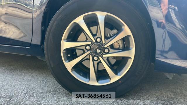 Toyota VITZ 2017-12 8550317-8