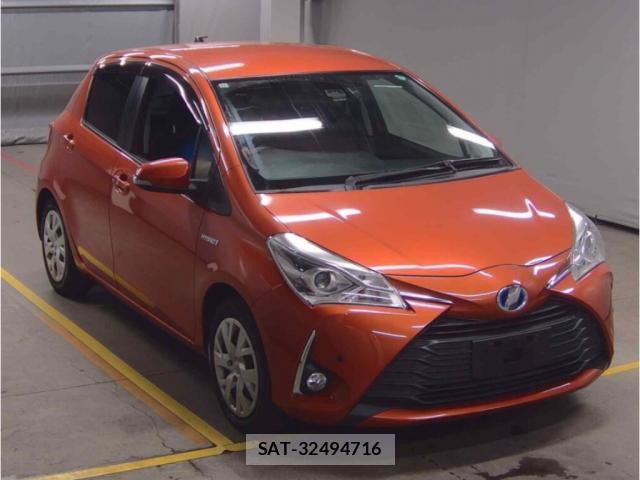 Toyota VITZ 2017-07 8551033-0