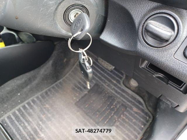 Toyota VITZ 2017-09 8552214-14