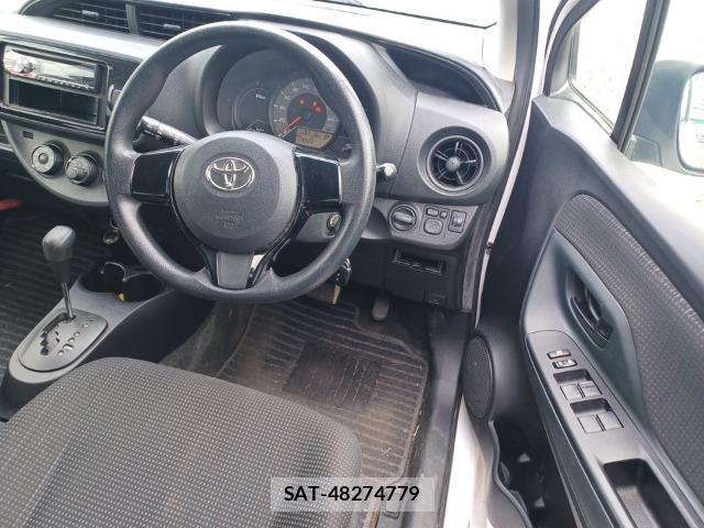 Toyota VITZ 2017-09 8552214-2
