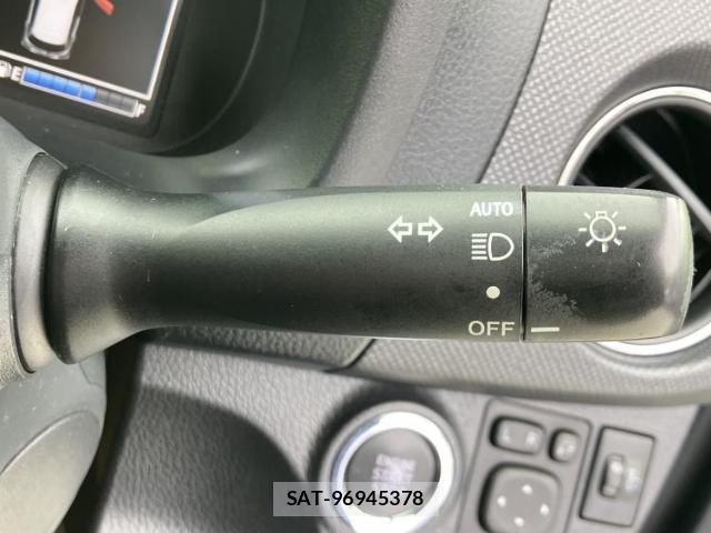 Toyota VITZ 2014-08 8552341-14
