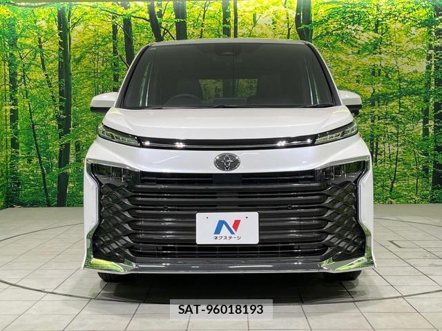 Toyota VOXY 2024-10 8545419-14