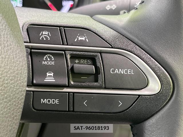 Toyota VOXY 2024-10 8545419-6