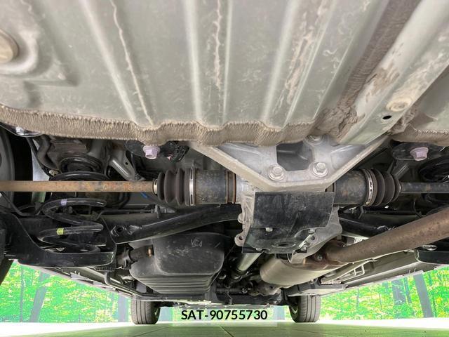 Toyota VOXY 2025-04 8545420-18