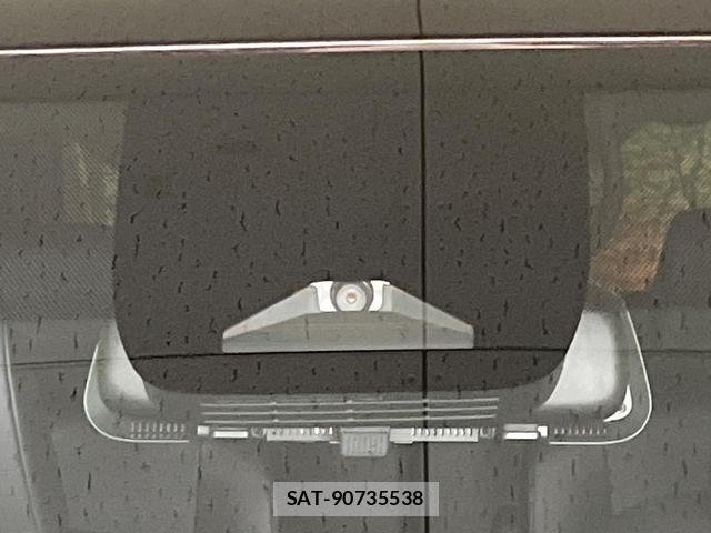 Toyota VOXY 2023-09 8545421-2