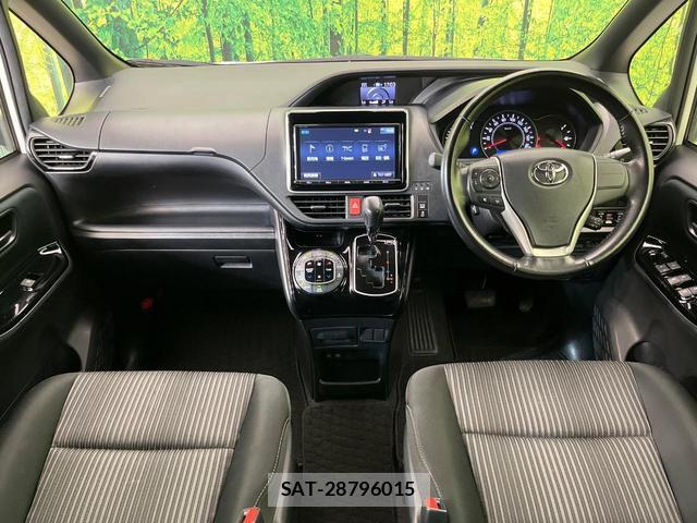 Toyota VOXY 2017-09 8545475-1